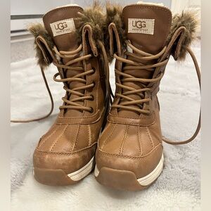 Ugg Adirondack III winter boots